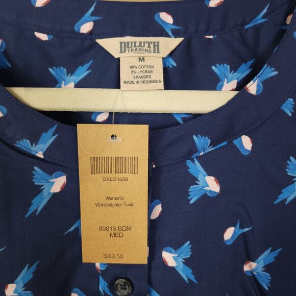 Duluth Wrinklefighter Tunic in Blue Bird Size M - Picture 8 of 9